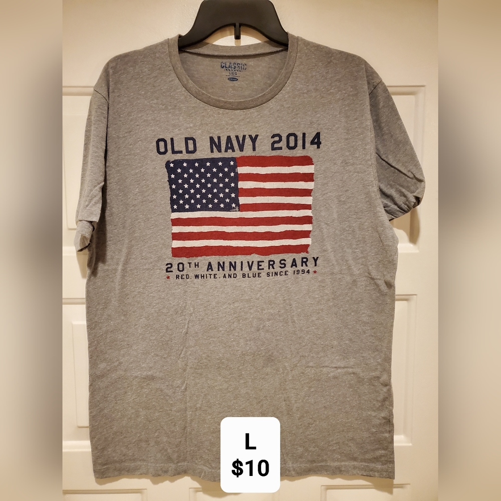 Old Navy 20th Anniversary American Flag tshirt